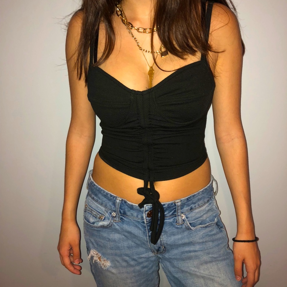 BUSTIER TIE TO TIGHTEN TANK
